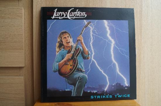 Larry Carlton - Strikes Twice