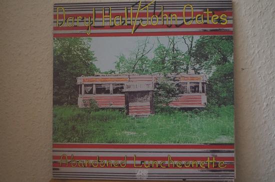 Daryl Hall &amp; John Oates - Abandoned Luncheonette