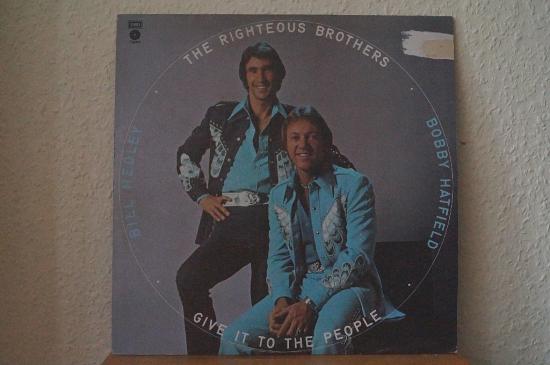 Righteous Brothers - Give It To The People