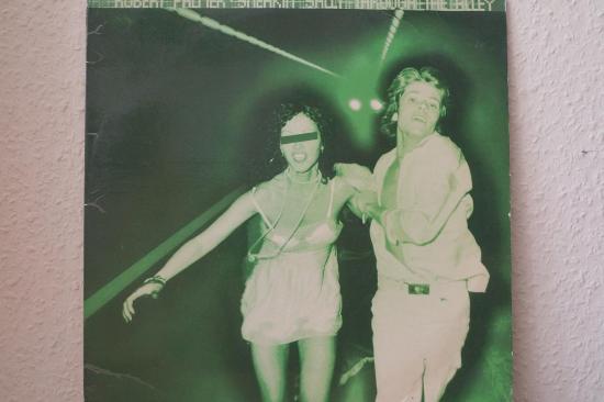 Robert Palmer - Sneakin' Sally Through The Alley