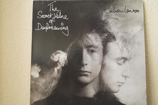 Julian Lennon - The Secret Value Of Daydreaming