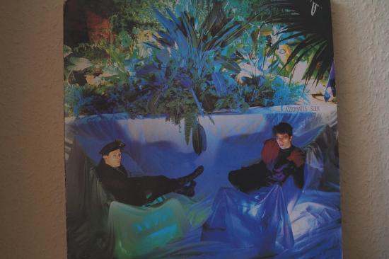 Associates- Sulk