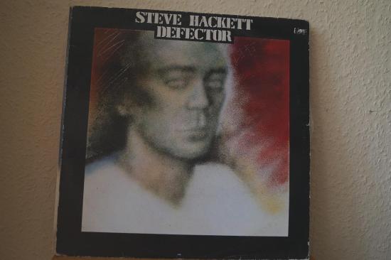 Steve Hackett - Defector