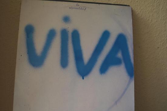 La Düsseldorf - Viva