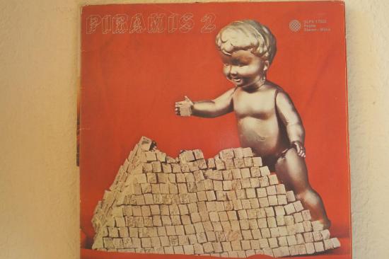 Piramis - 2