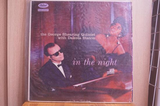 George Shearing Quintet With Dakota Staton - In The Night