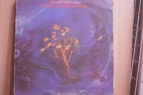 Moody Blues - On The Threshold Of A Dream