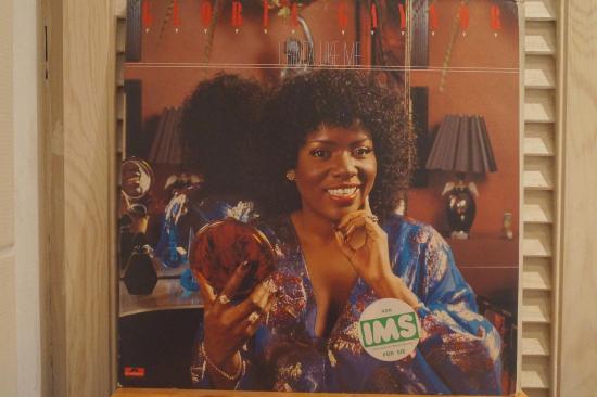Gloria Gaynor - I Kinda Like Me