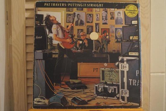 Pat Travers - Putting It Straight