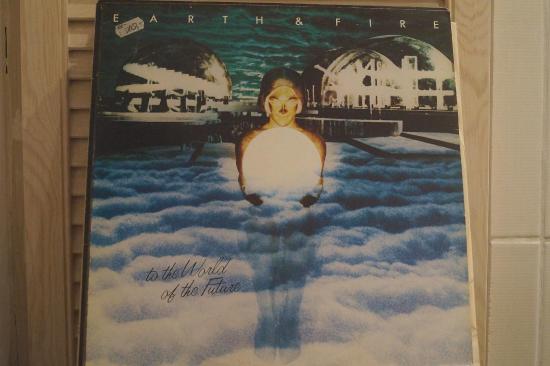 Earth And Fire - To The World Of The Future