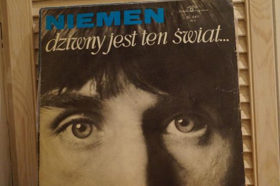Niemen &amp; Akwarele - Dziwny Jest Ten Świat...