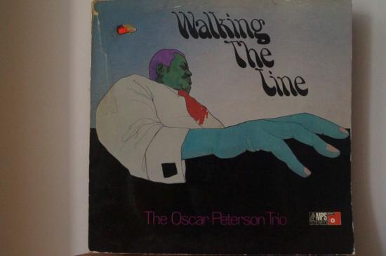 Oscar Peterson Trio - Walking The Line