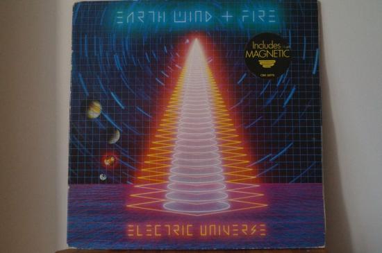 Earth  Wind &amp; Fire - Electric Universe