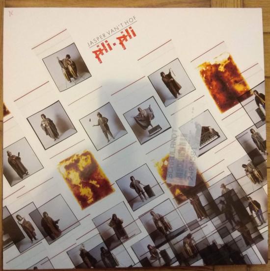 Jasper Van't Hof - Pili