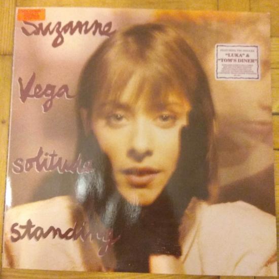 Suzanne Vega - Solitude Standing