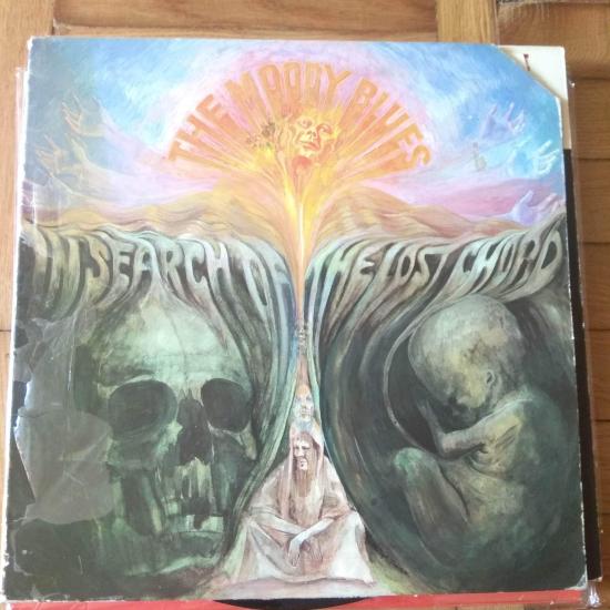 Moody Blues - In Search Of The Lost Chord