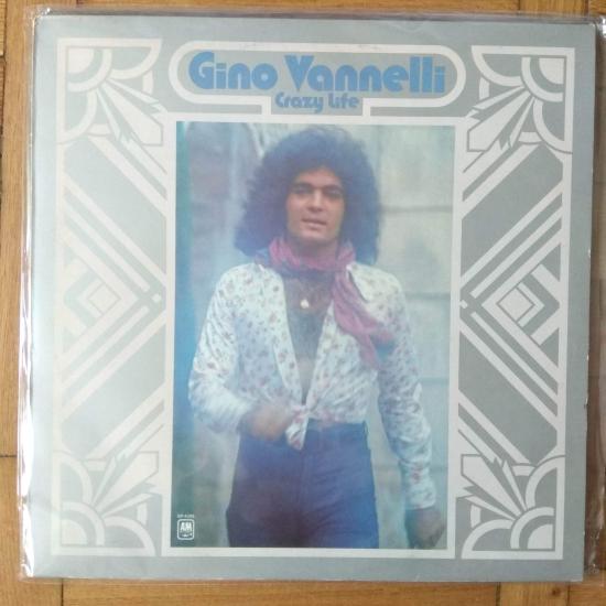 Gino Vannelli - Crazy Life