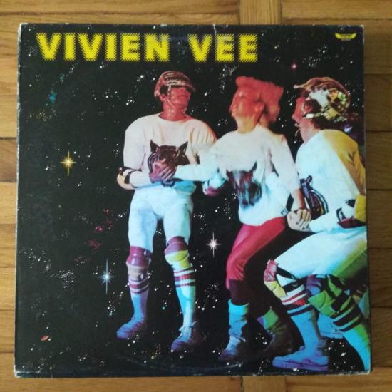 Vivien Vee - Vivien Vee
