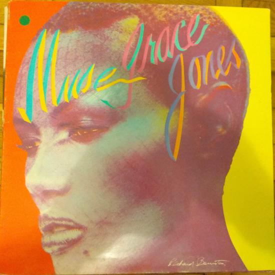 Grace Jones - Muse
