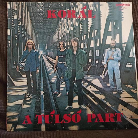 Korál -A Túlsó Part